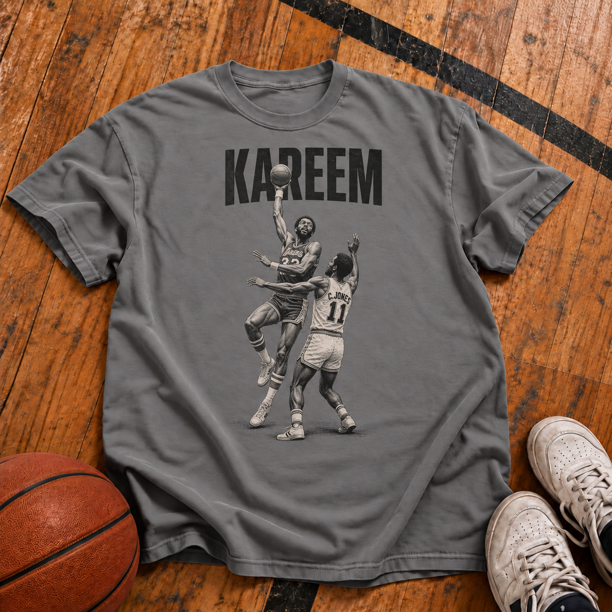 KAREEM — The Sky Hook Vintage T-Shirt